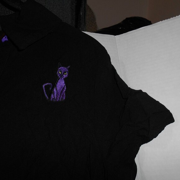 DISNEY UNIVERSE WOMEN LARGE HOCUS POCUS TIE FRONT SHRT 100% VISCOSE HALLOWEEN - Picture 3 of 10